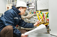 How to Become an Electrical Engineer