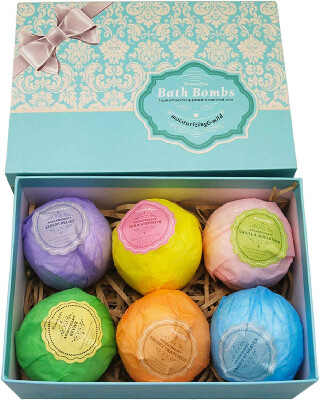 Bath bombs gift set by BELLISSO