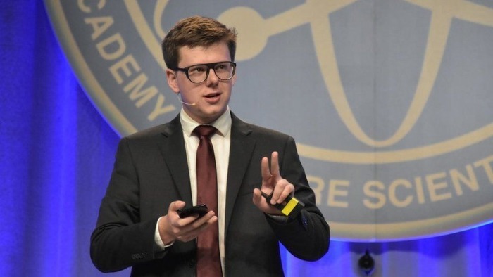 Picture of Erik Finman 