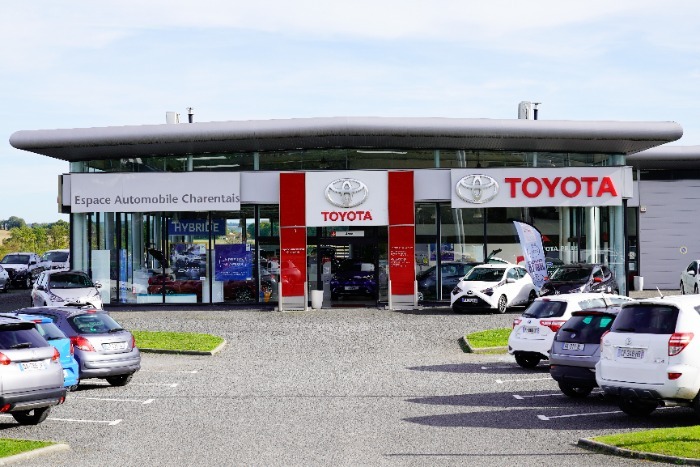 Toyota dealership