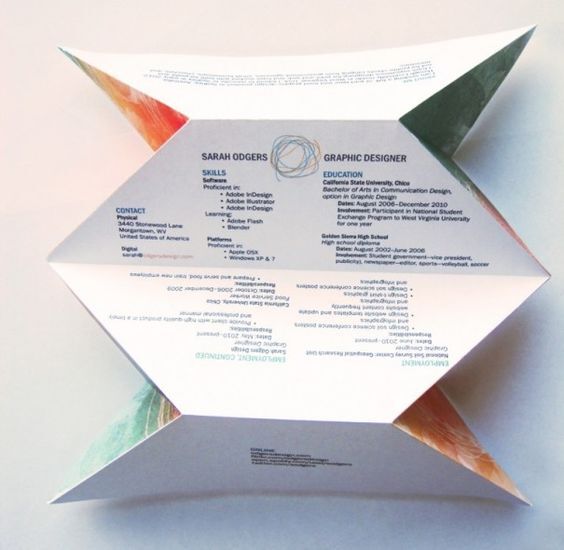 Fold-out 3D résumé